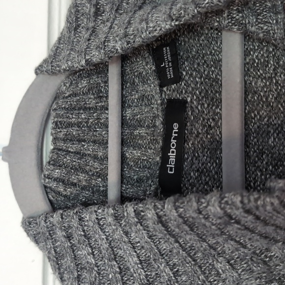 Claiborne Full Zip Grey Sweater - Picture 5 of 5
